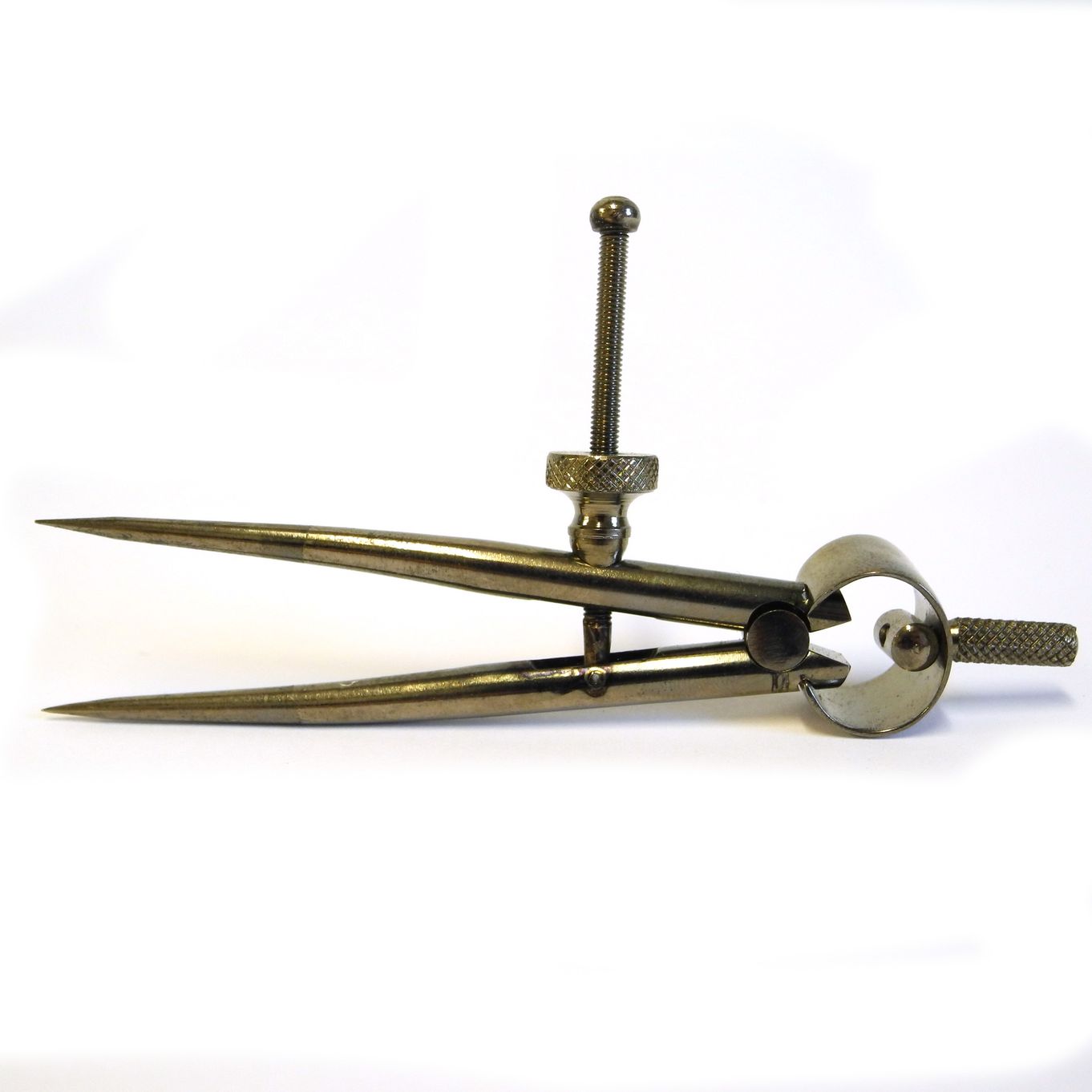 Round Leg Dividers 3