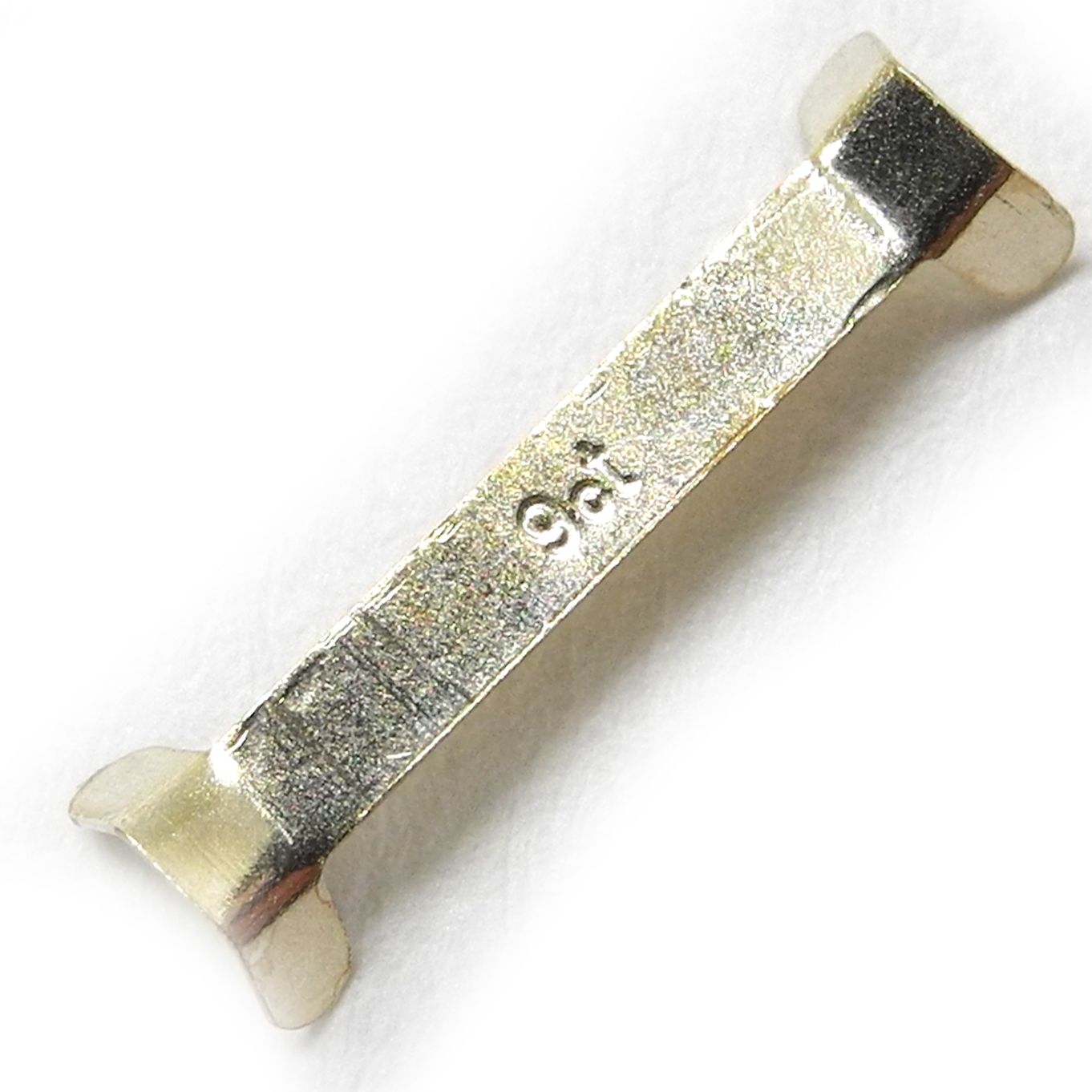 Ring Clip 9ct White, No2  2.5mm - FR22