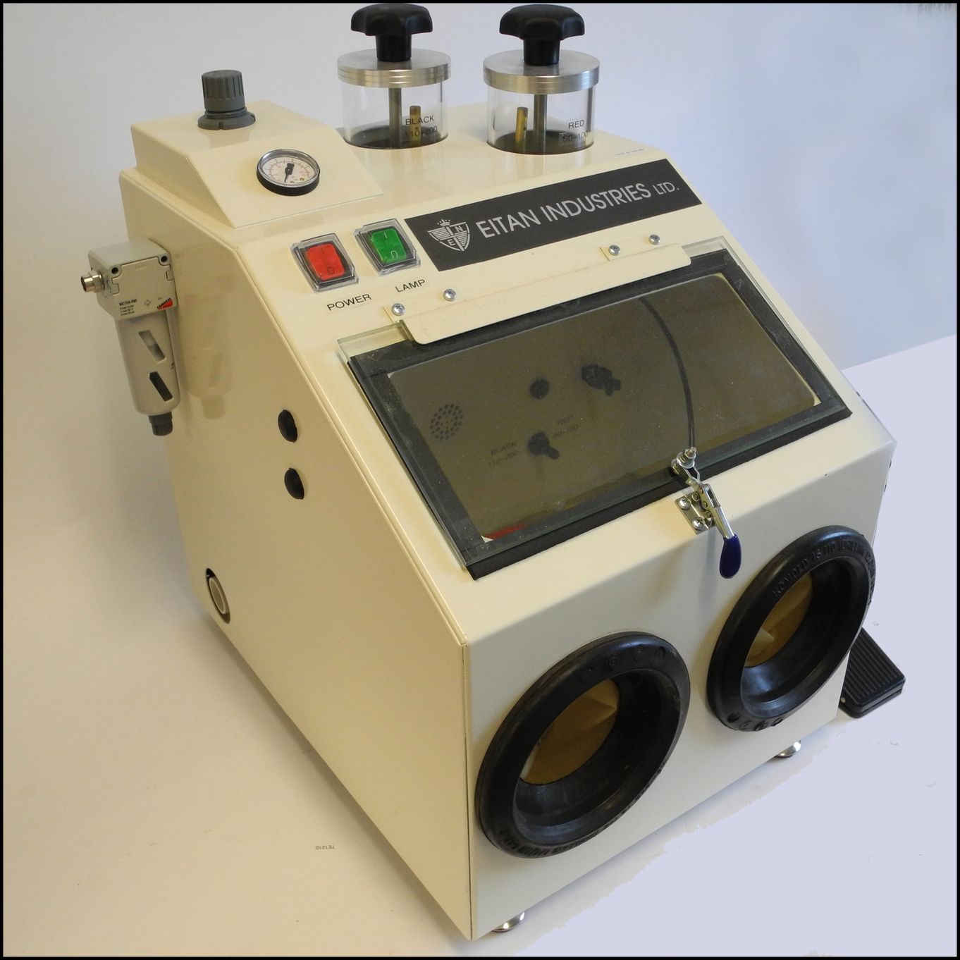 Eitan Sand Blaster - TP37