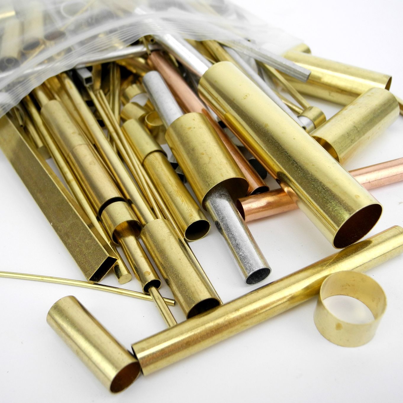 Munot Metalloys: Crafting Excellence in Brass 70/30 Tubes