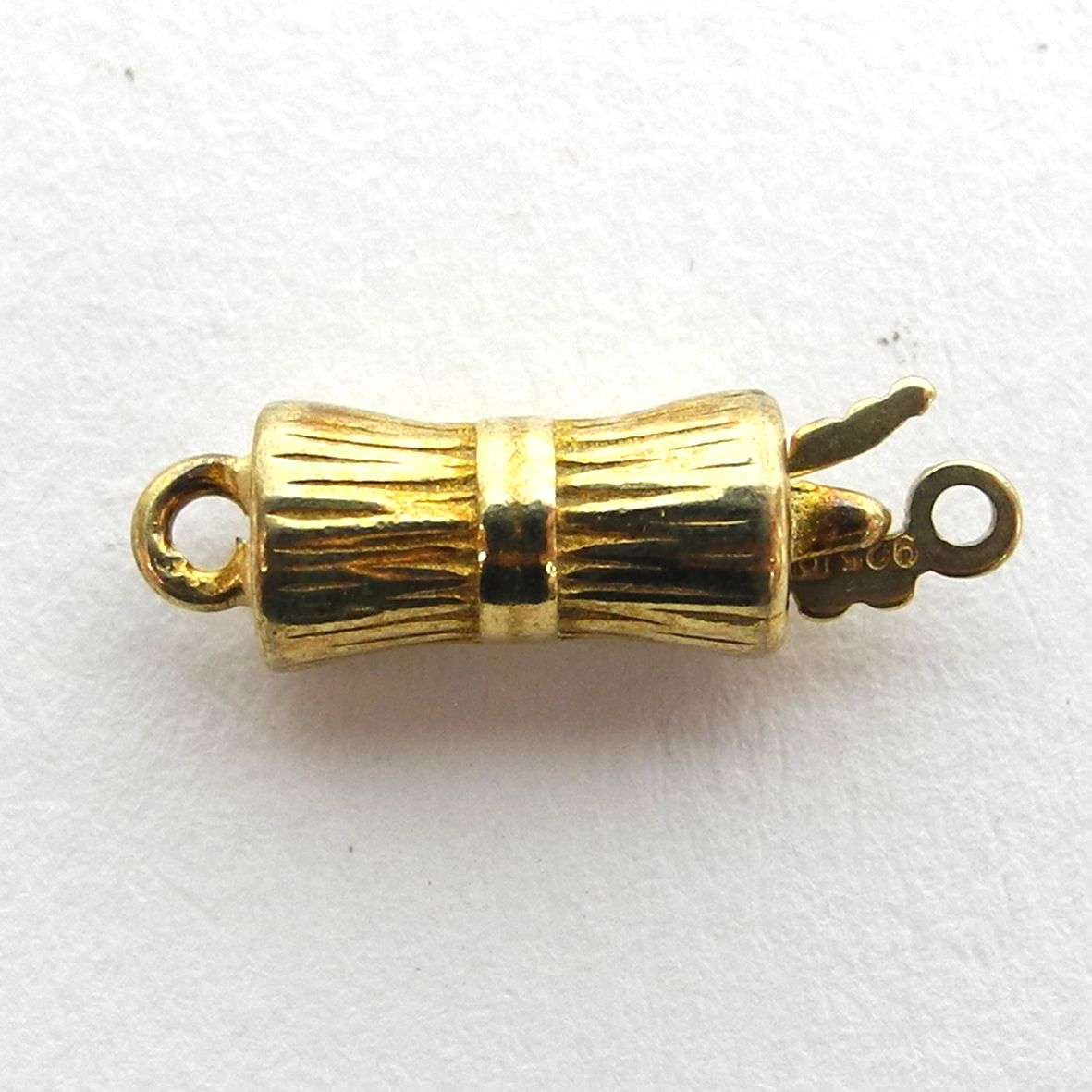 1 Row, Gold Plated Silver Clasp - FC4428