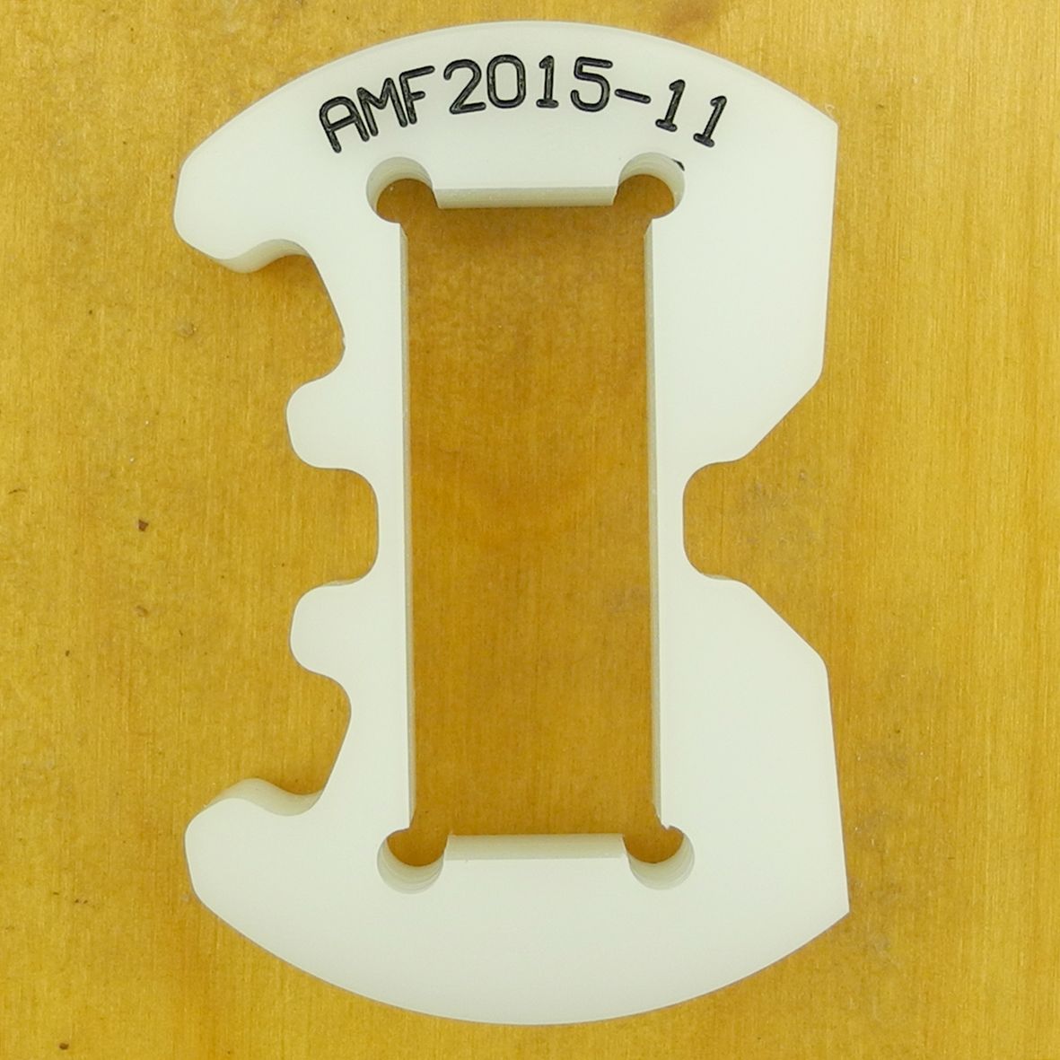 HORIA FOR USE WITH THE REF AMF 2015-10 TABLE AND THE REF AMF 2015-12 SUPPORT - HT2015-11