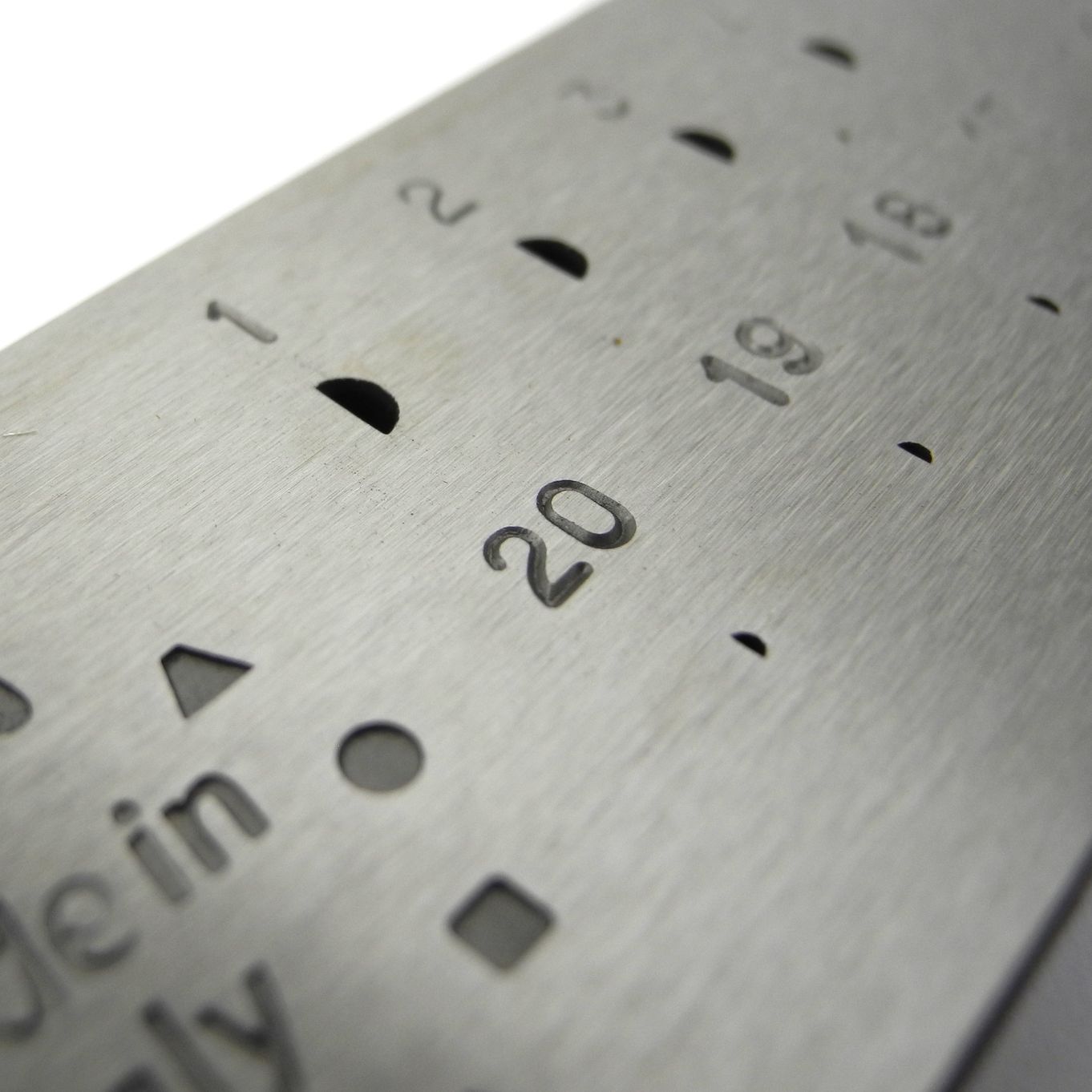 Drawplate, Half Round, 20 Hole, 3mm to 1mm - TD421