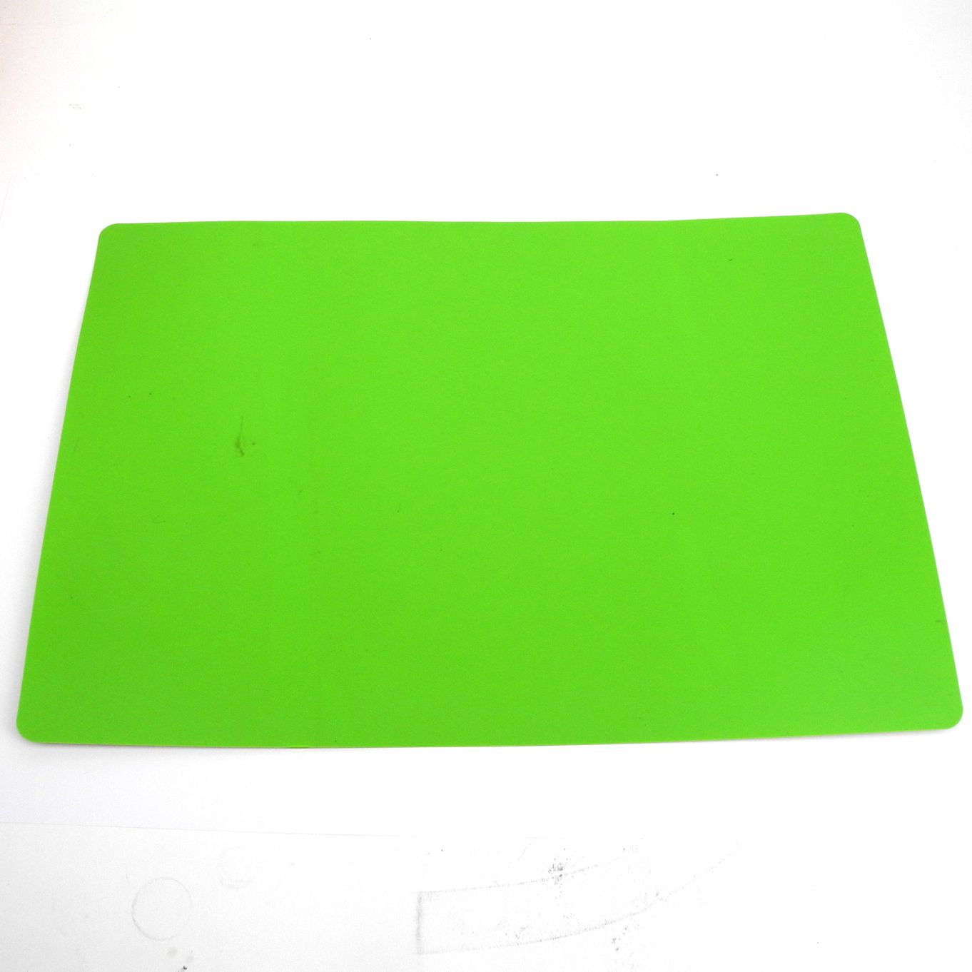 BENCH MAT WATCHMAKER GREEN PLASTIC 35cm x 24cm (Economy) - HW3129