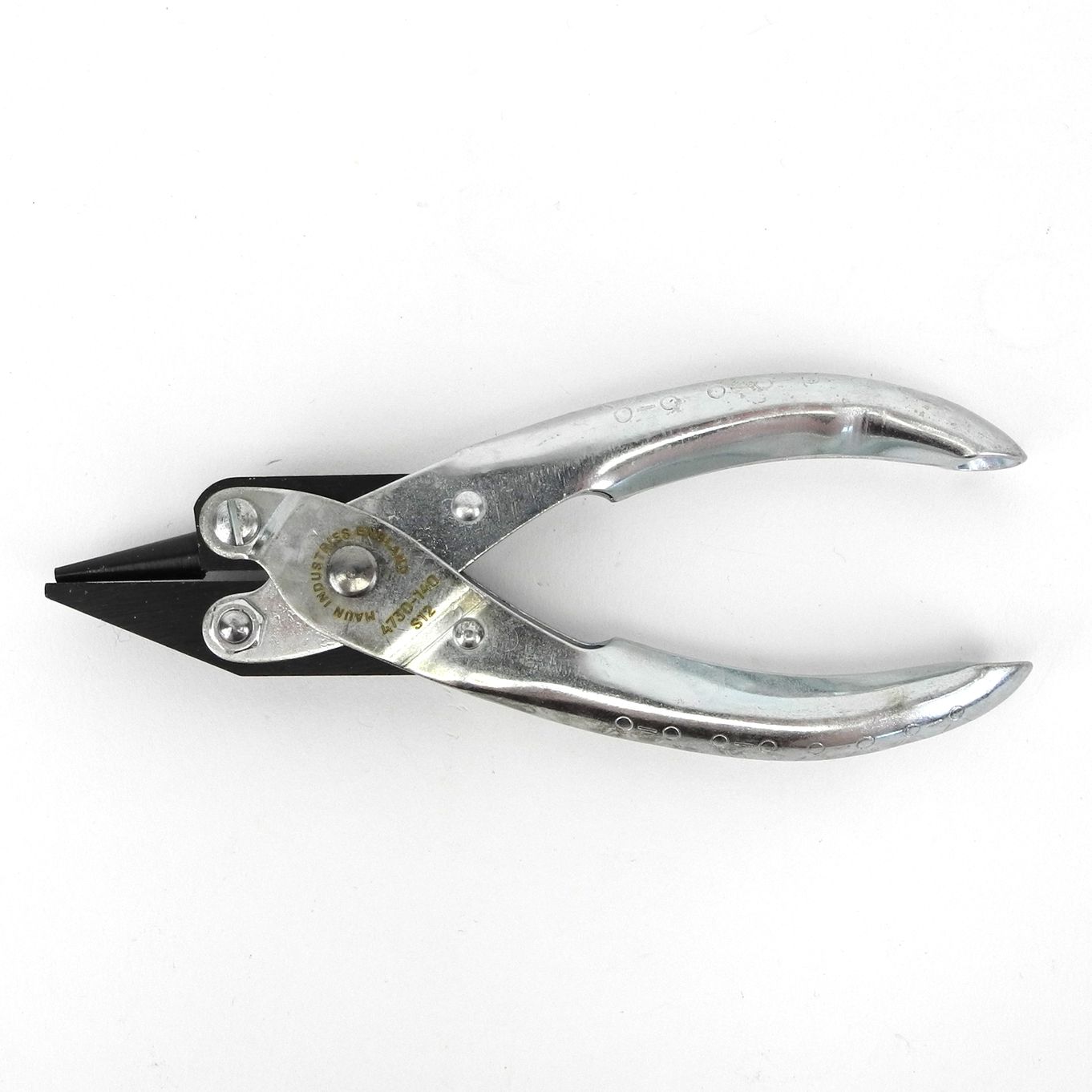Maun Round And Flat Jaws Parallel Plier 140 mm - TP1515