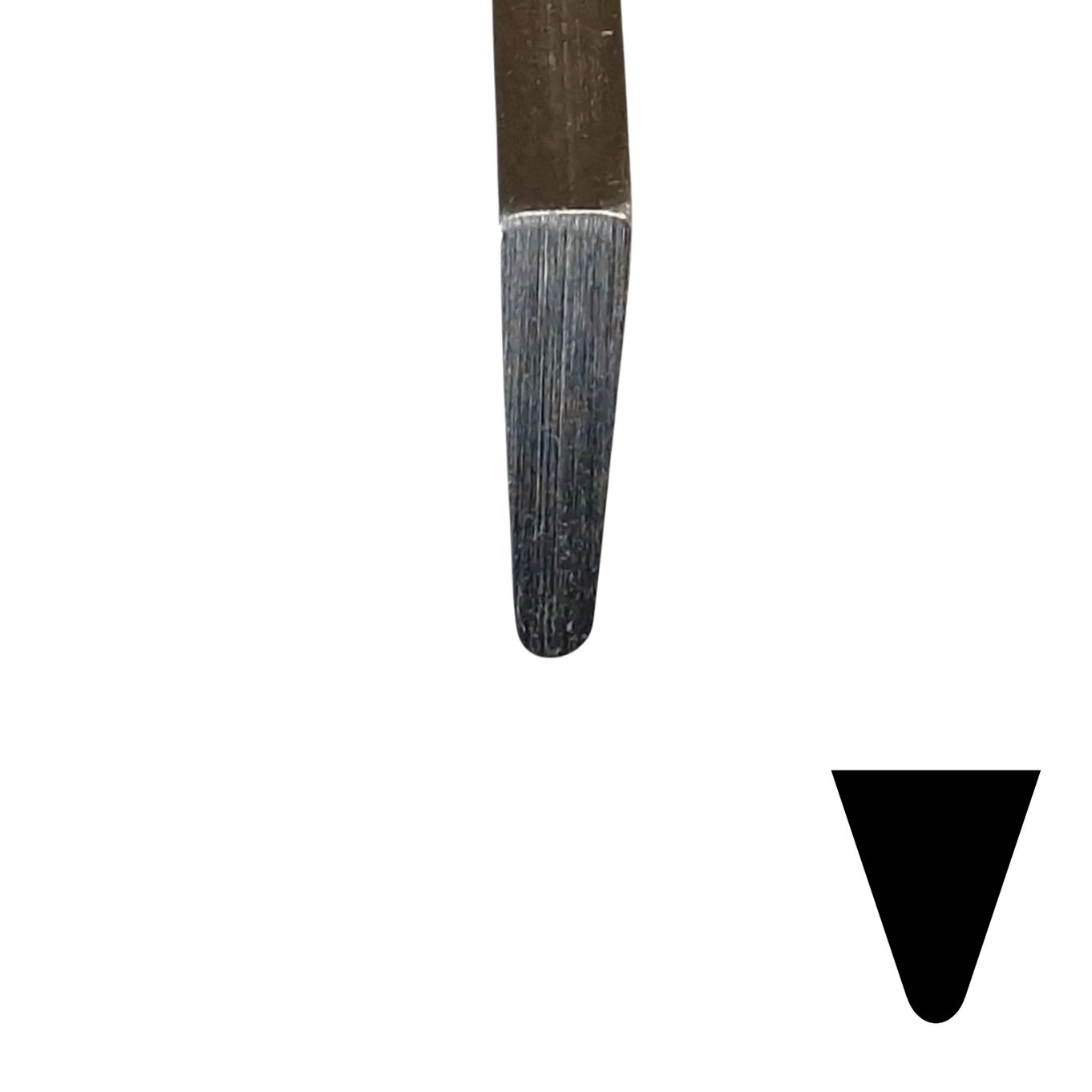 SWISS HALF ROUND EDGE GRAVER - TG662**